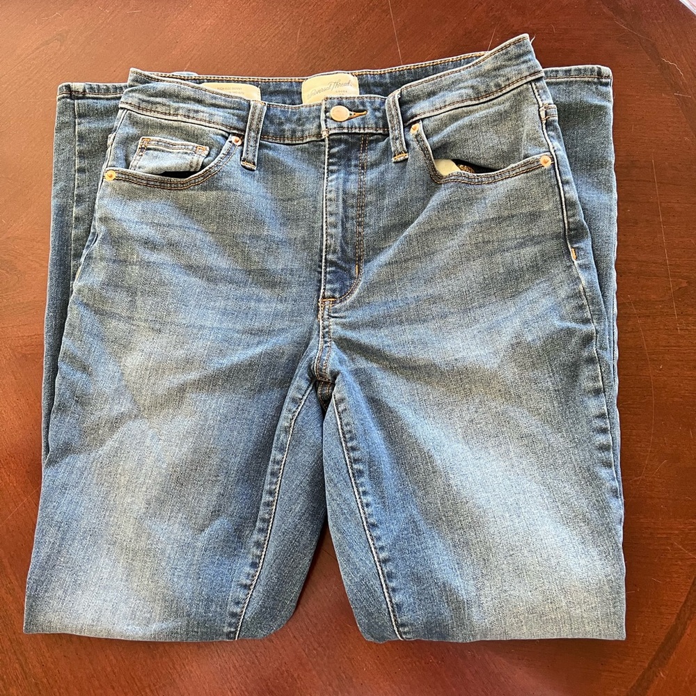 Universal Thread Women's Jeans 8/29R High Rise Skinny Jeans  Stretch